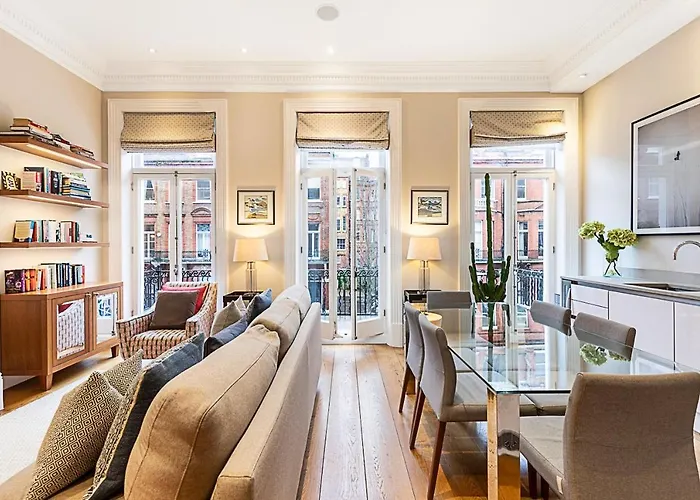 Elegant South Kensington Retreat